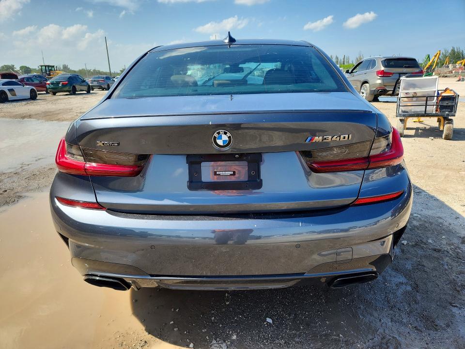 57628926 :رقم المزاد ، 3MW5U9J07N8C62864 vin ، 2022 Bmw M340xi مزاد بيع