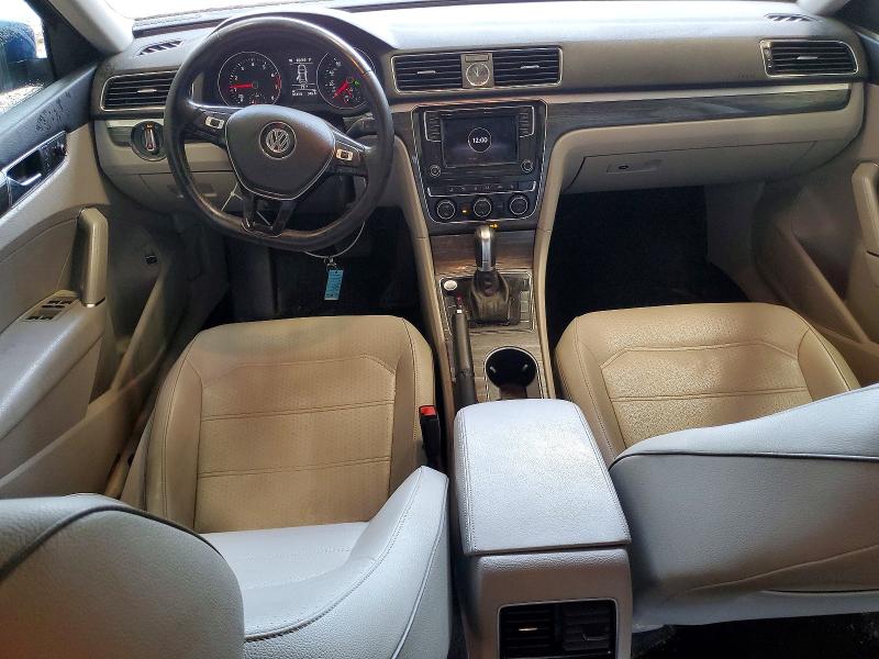 58910816 :رقم المزاد ، 1VWBT7A33HC008084 vin ، 2017 Volkswagen Passat مزاد بيع