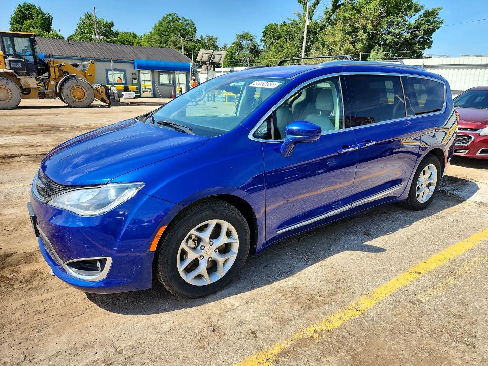 57039106 :رقم المزاد ، 2C4RC1EG0KR549457 vin ، 2019 Chrysler Pacifica مزاد بيع