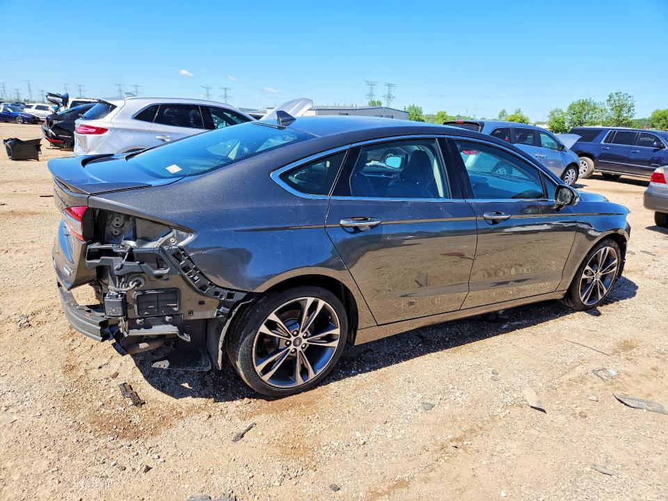Продажа на аукционе авто 2019 Ford Fusion, vin: 3FA6P0K9XKR182588, номер лота: 57943996
