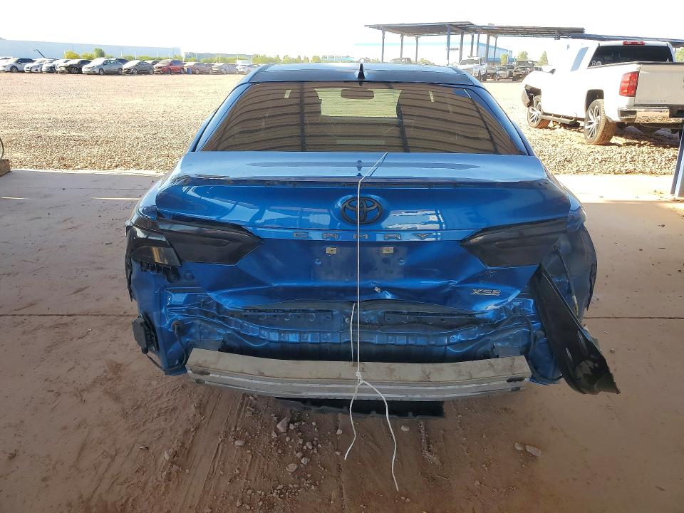 56181916 :رقم المزاد ، 4T1BZ1HK6KU024594 vin ، 2019 Toyota Camry مزاد بيع