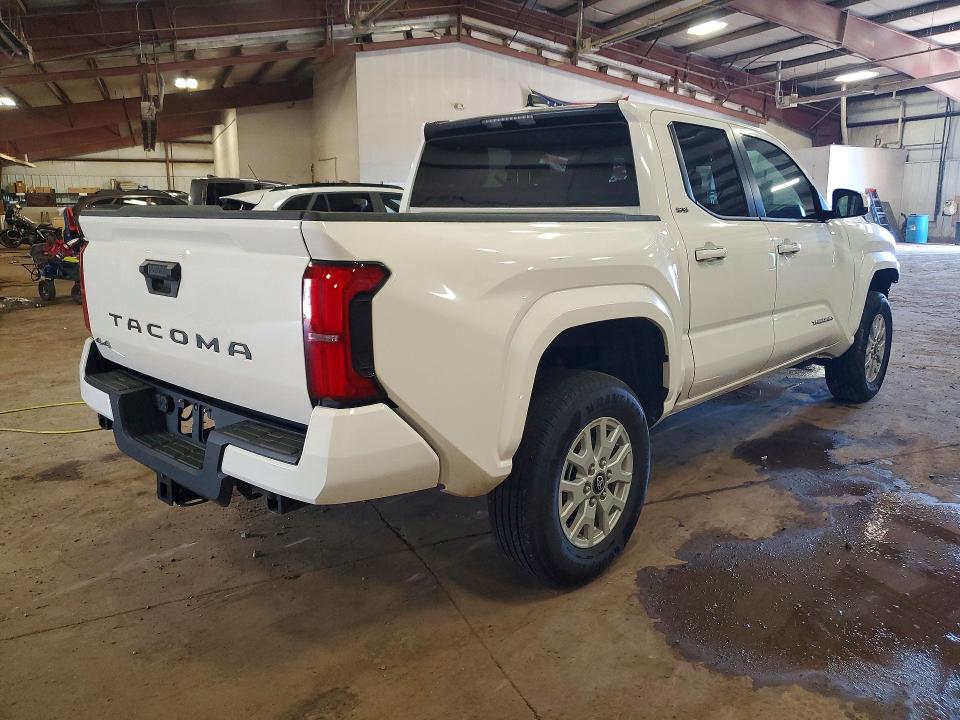2026 Toyota Tacoma მანქანა იყიდება აუქციონზე, vin: 3TMLB5JN4TM232536, აუქციონის ნომერი: 58015236