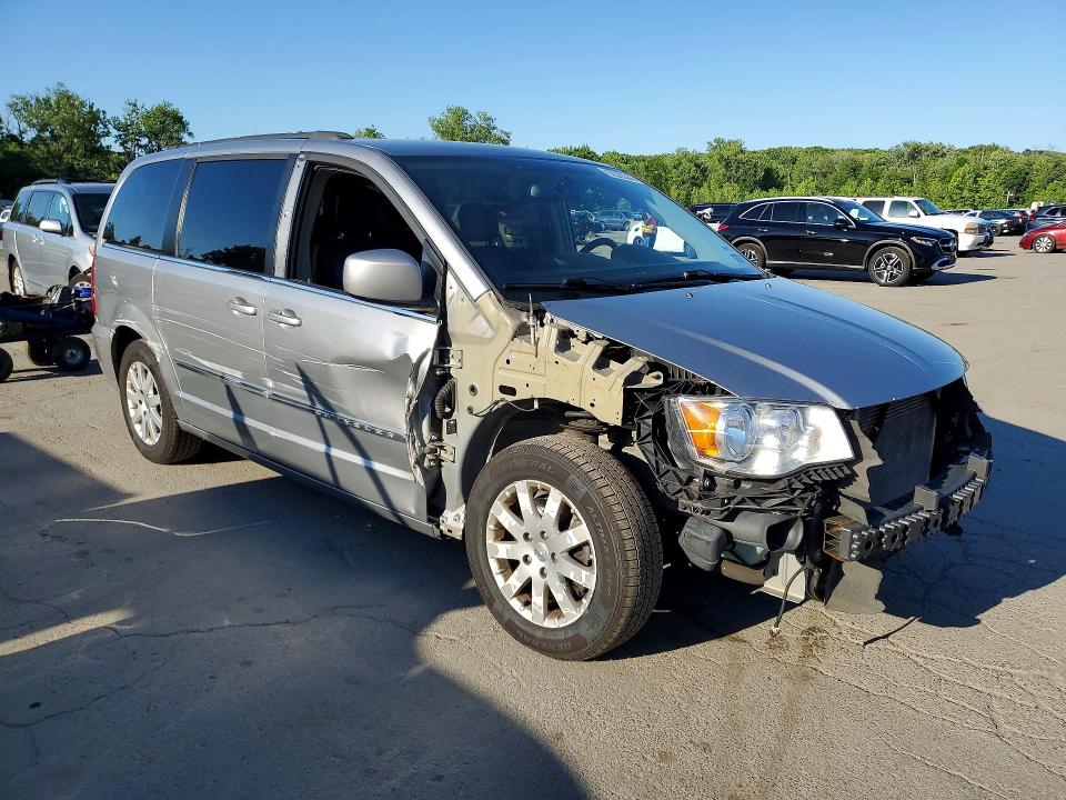 2016 Chrysler Town & Country მანქანა იყიდება აუქციონზე, vin: 2C4RC1BG2GR212591, აუქციონის ნომერი: 56320346