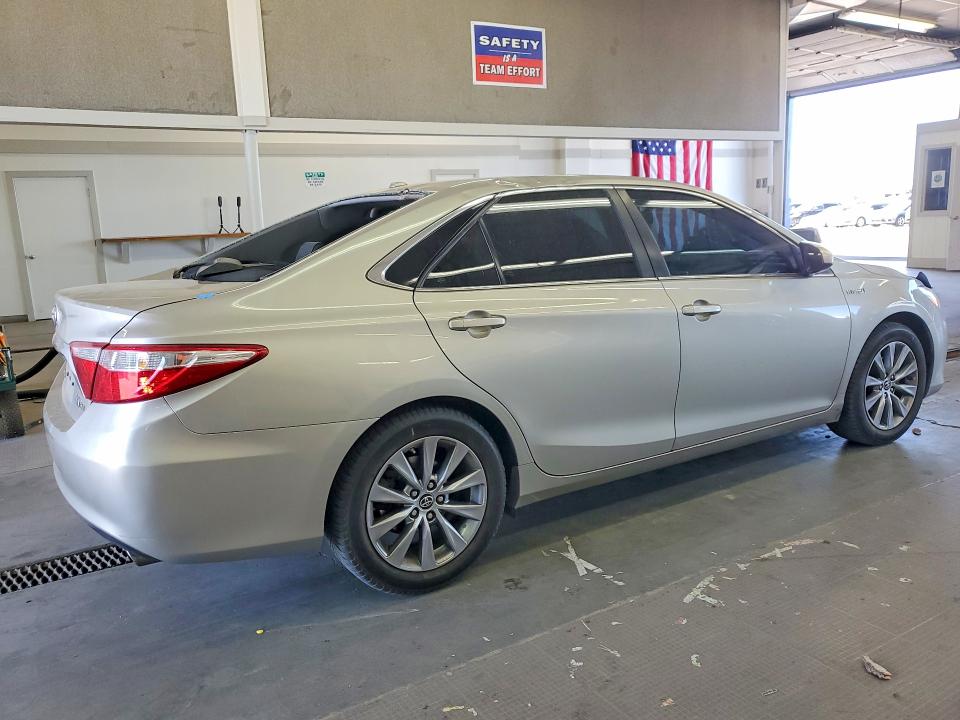 Продажа на аукционе авто 2015 Toyota Camry Hybrid, vin: 4T1BD1FK2FU142245, номер лота: 56828176