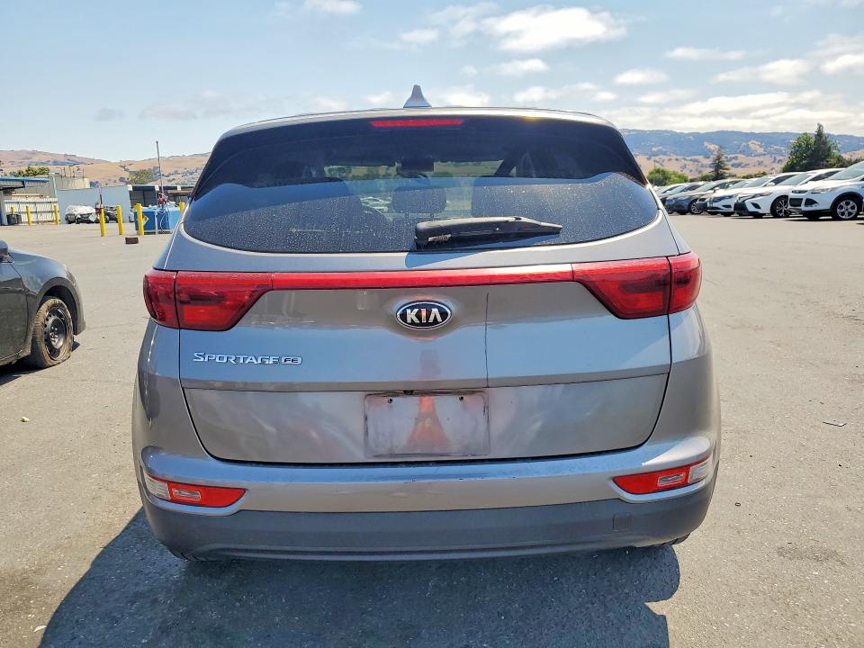 57752826 :رقم المزاد ، KNDPM3AC4J7450546 vin ، 2018 Kia Sportage مزاد بيع