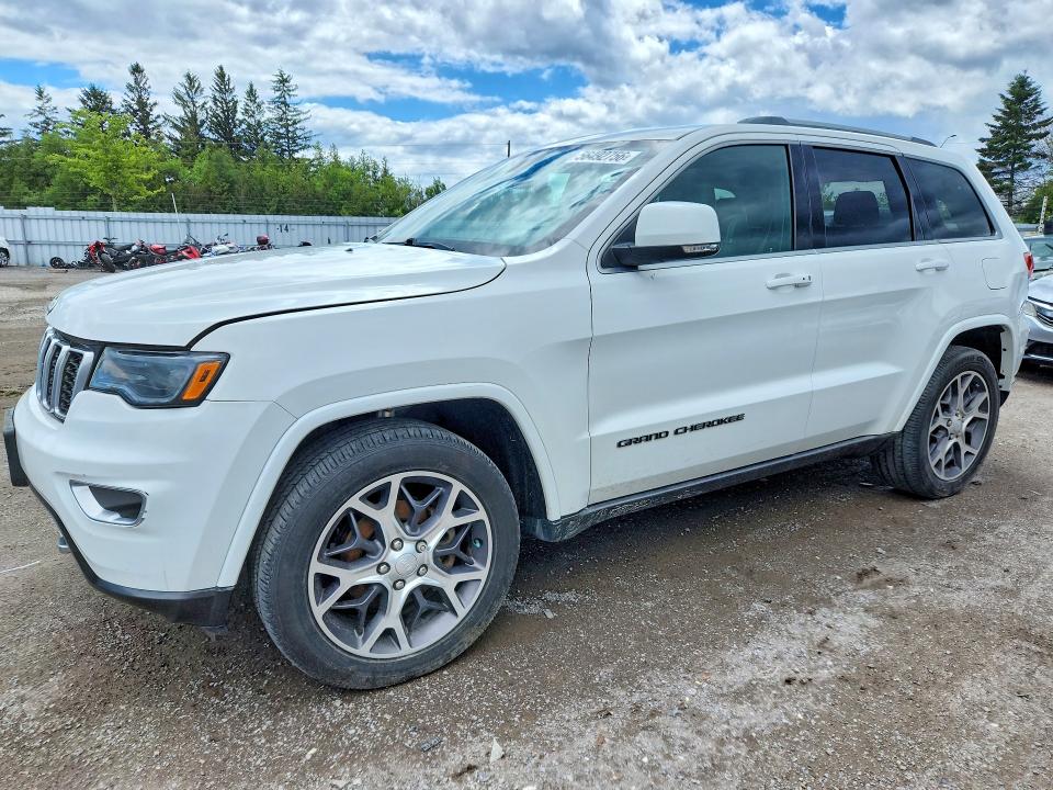 56492756 :رقم المزاد ، 1C4RJFBG8JC181186 vin ، 2018 Jeep Grand Cherokee مزاد بيع