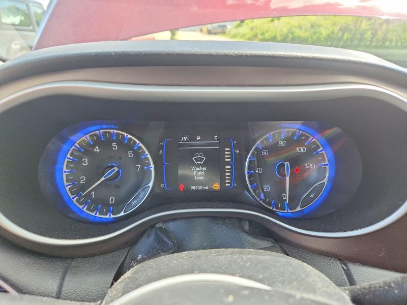 58393066 :رقم المزاد ، 2C4RC1BG7JR233556 vin ، 2018 Chrysler Pacifica مزاد بيع