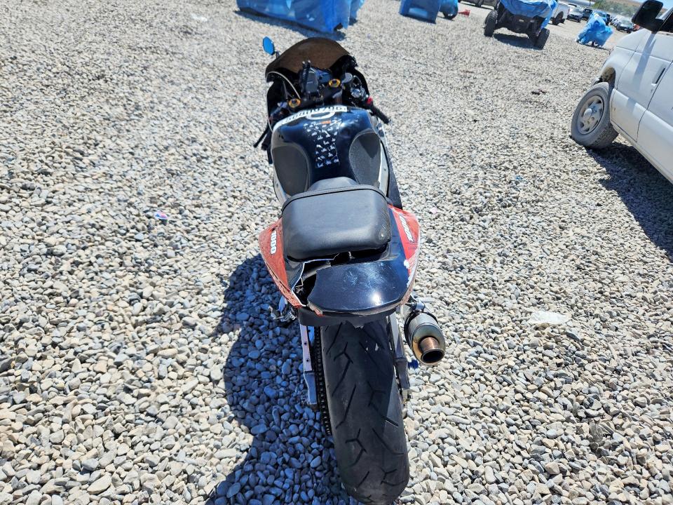 56809796 :رقم المزاد ، JS1GT74AX22108984 vin ، 2002 Suzuki Gsx-r1000 مزاد بيع