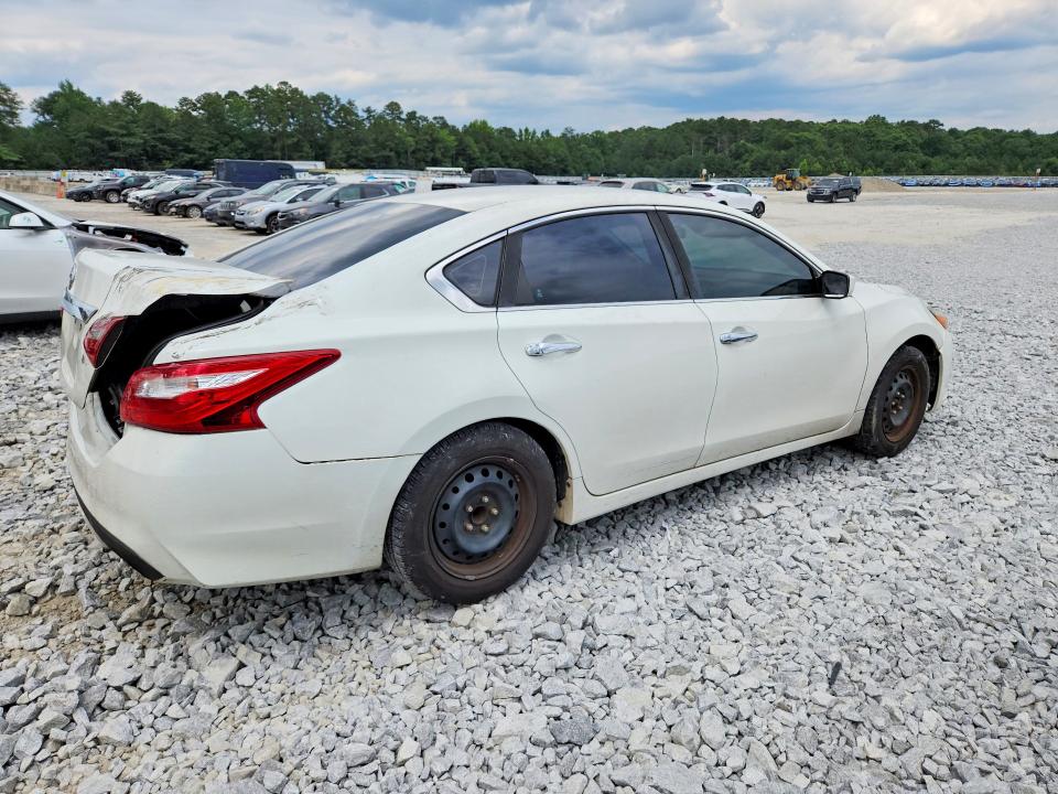Продаж на аукціоні авто 2017 Nissan Altima, vin: 1N4AL3AP0HN313935, номер лоту: 58708966