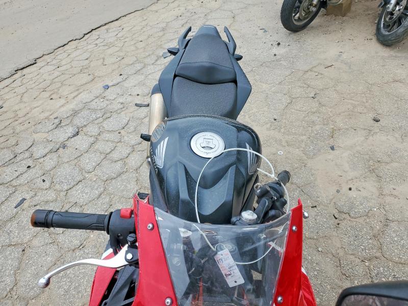57693636 :رقم المزاد ، MLHNC5102L5600001 vin ، 2020 Honda Cbr300 مزاد بيع