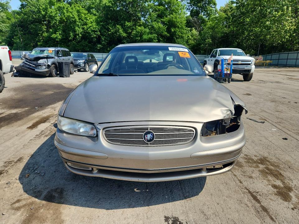 56009516 :رقم المزاد ، 2G4WB52K511126100 vin ، 2001 Buick Regal مزاد بيع