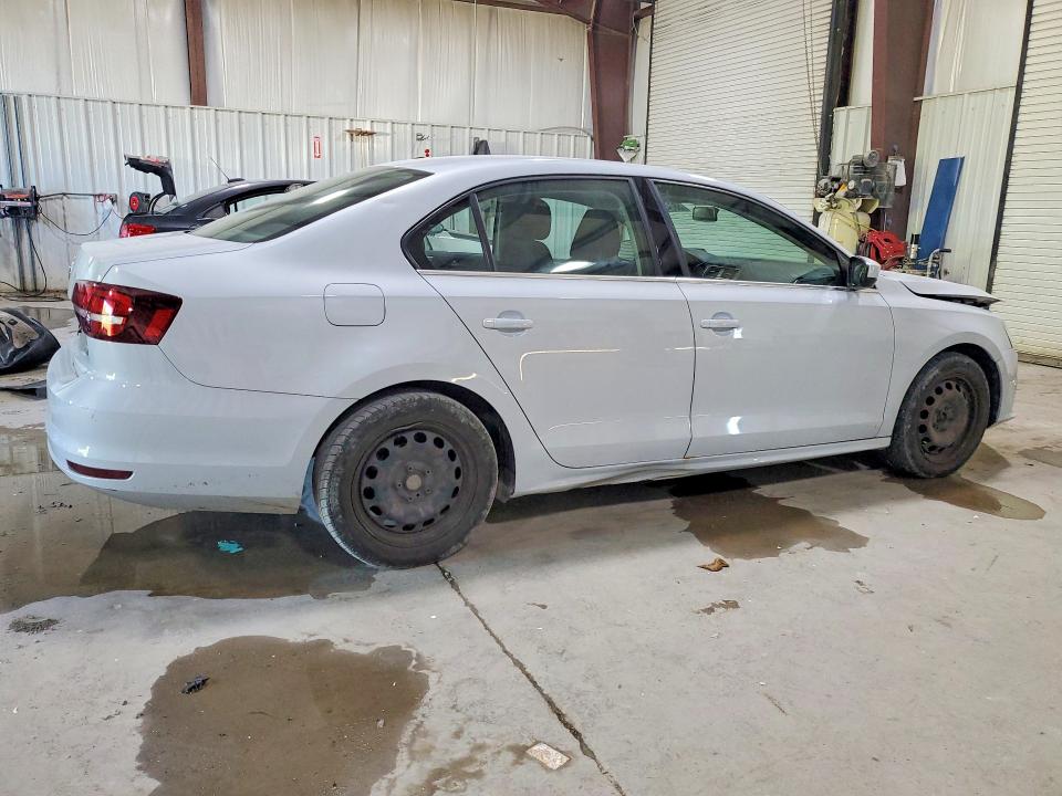58749376 :رقم المزاد ، 3VW2B7AJ4HM291935 vin ، 2017 Volkswagen Jetta مزاد بيع