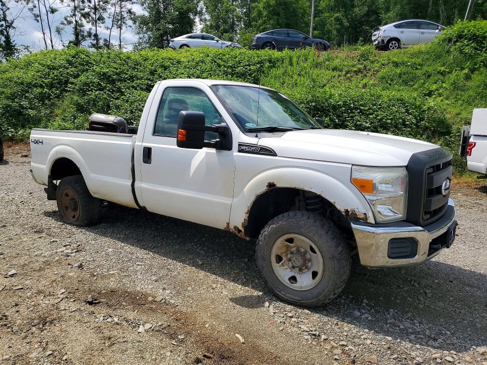 56446256 :رقم المزاد ، 1FTBF2B67BEC37529 vin ، 2011 Ford F250 مزاد بيع