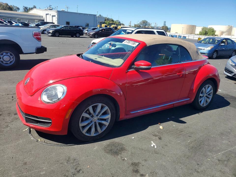 2013 Volkswagen Beetle მანქანა იყიდება აუქციონზე, vin: 3VW5P7AT8DM800368, აუქციონის ნომერი: 57061186