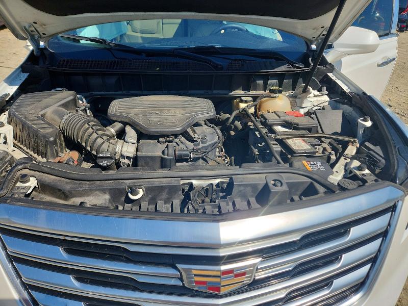 58976946 :رقم المزاد ، 1GYKNBRS5HZ293373 vin ، 2017 Cadillac Xt5 مزاد بيع