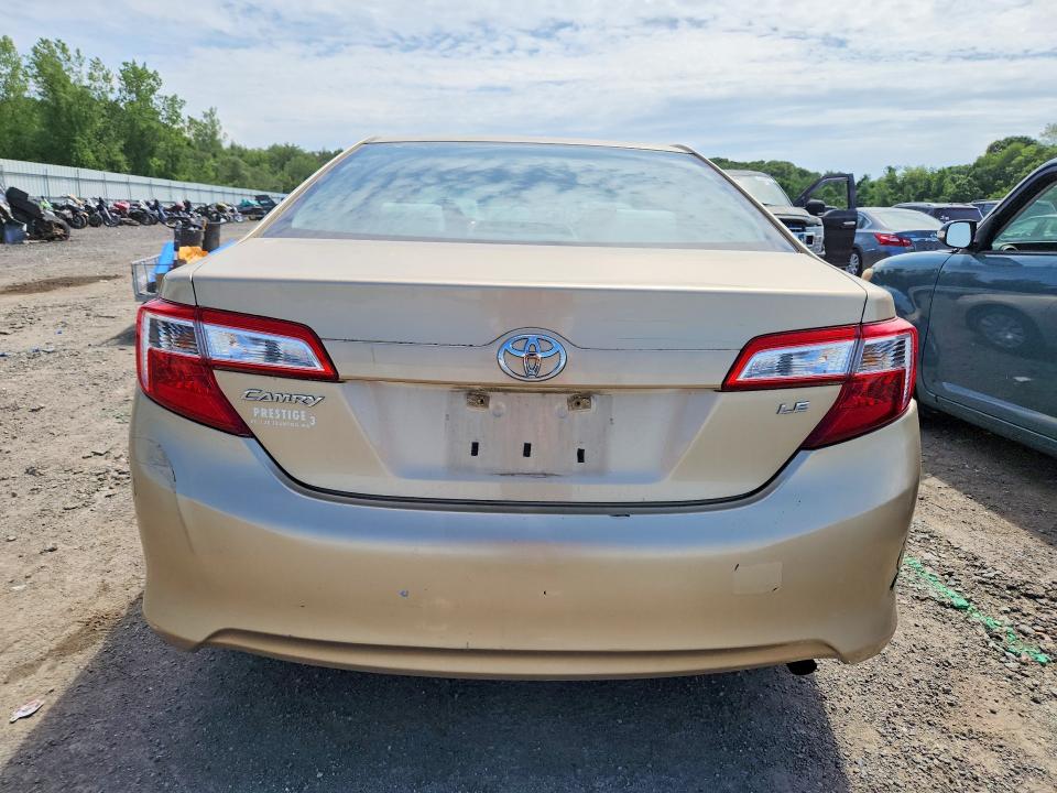 56232126 :رقم المزاد ، 4T1BF1FK0CU015077 vin ، 2012 Toyota Camry مزاد بيع
