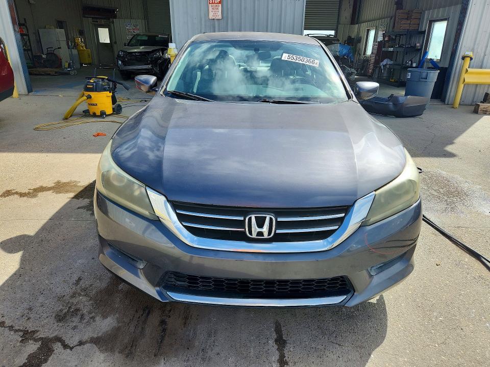 55350366 :رقم المزاد ، 1HGCR2F35FA025450 vin ، 2015 Honda Accord مزاد بيع