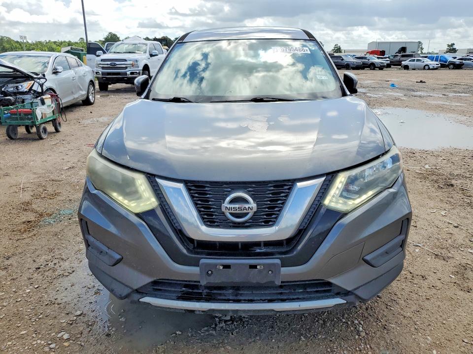 55795486 :رقم المزاد ، 5N1AT2MT2HC787969 vin ، 2017 Nissan Rogue مزاد بيع