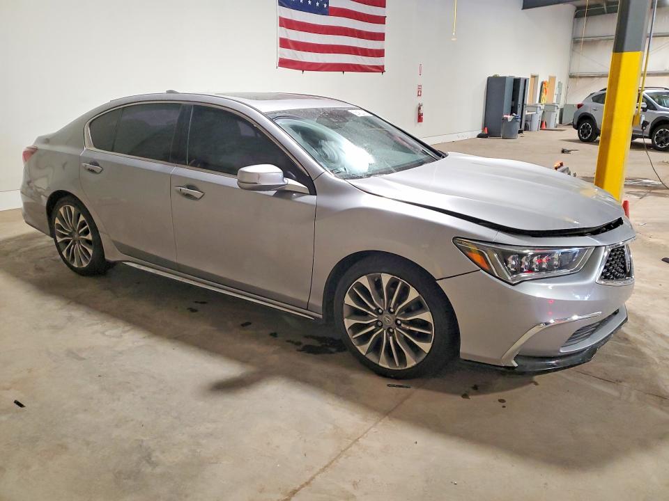 56452576 :رقم المزاد ، JH4KC1F56JC001323 vin ، 2018 Acura Rlx مزاد بيع