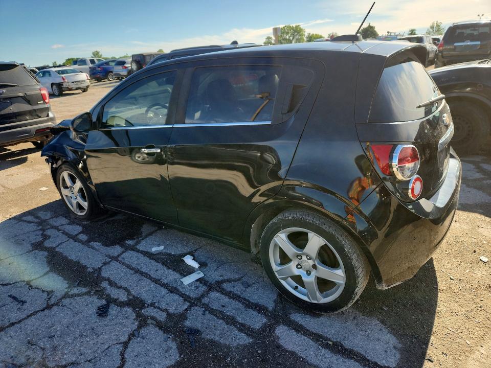 55819586 :رقم المزاد ، 1G1JE6SB1G4139203 vin ، 2016 Chevrolet Sonic مزاد بيع