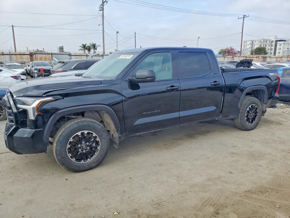 2025 Toyota Tundra მანქანა იყიდება აუქციონზე, vin: 5TFLA5EC3SX046023, აუქციონის ნომერი: 56160376