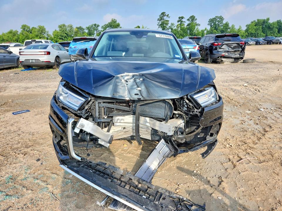 Продажа на аукционе авто 2018 Audi Q5, vin: WA1ANAFY3J2101820, номер лота: 57776006