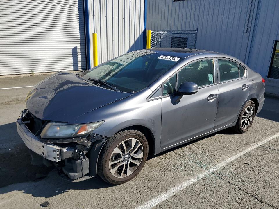 57694686 :رقم المزاد ، 19XFB2F87DE239670 vin ، 2013 Honda Civic مزاد بيع