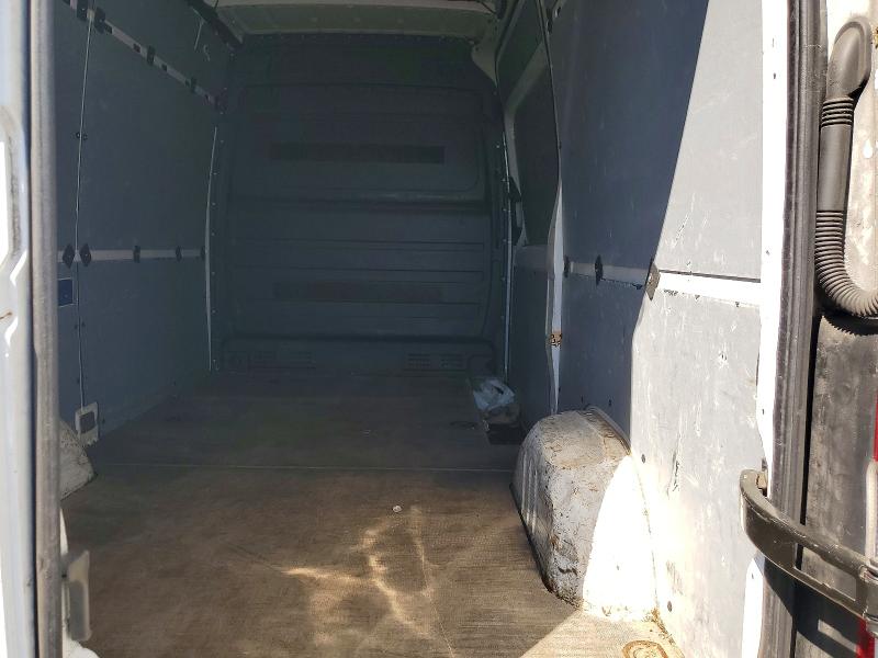 58092106 :رقم المزاد ، WD3PE7CD3JP587580 vin ، 2018 Mercedes-benz Sprinter مزاد بيع