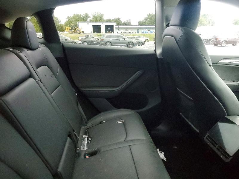 57613156 :رقم المزاد ، 7SAYGDEE5RA295475 vin ، 2024 Tesla Model Y مزاد بيع