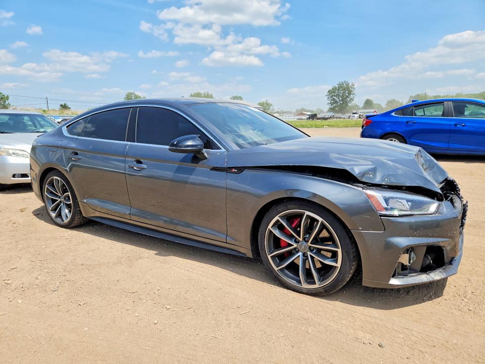 56155046 :رقم المزاد ، WAUC4CF55JA013356 vin ، 2018 Audi S5 مزاد بيع