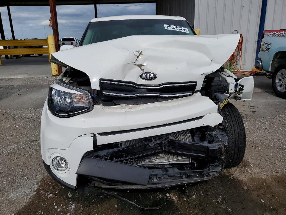 2018 Kia Soul მანქანა იყიდება აუქციონზე, vin: KNDJP3A58J7590372, აუქციონის ნომერი: 56325326