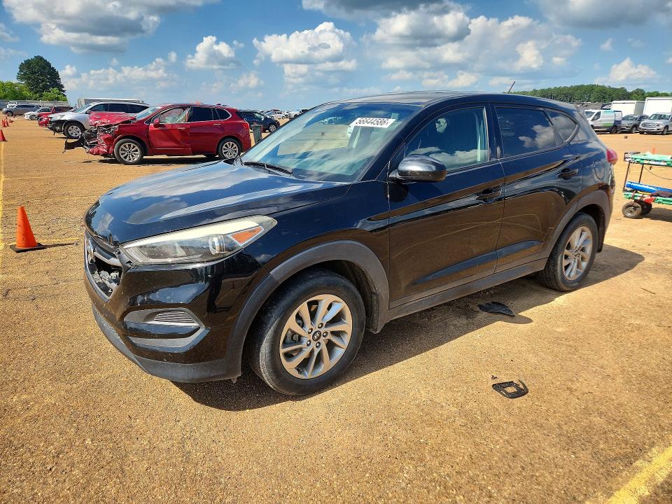 56644586 :رقم المزاد ، KM8J23A45JU622875 vin ، 2018 Hyundai Tucson مزاد بيع