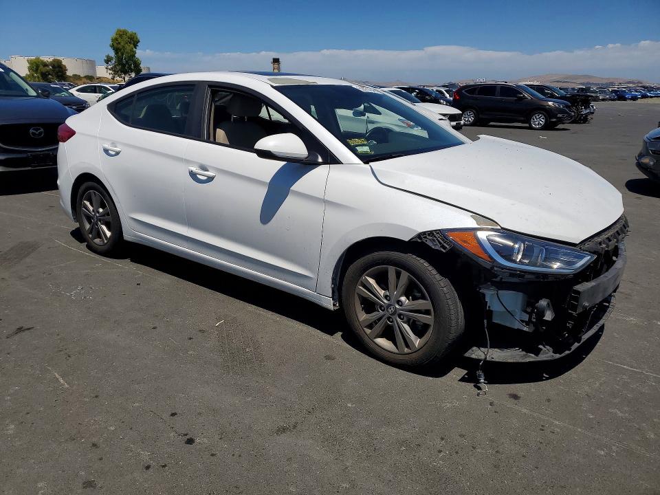 Продаж на аукціоні авто 2018 Hyundai Elantra, vin: 5NPD84LFXJH323218, номер лоту: 56478046