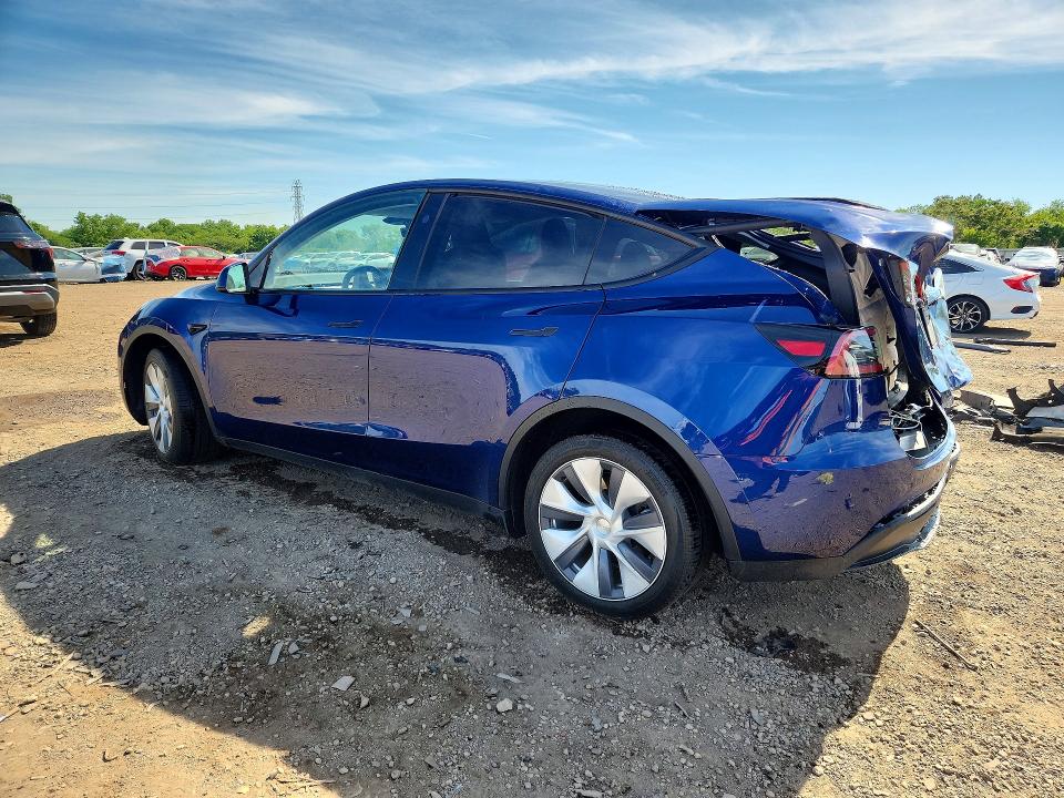Продажа на аукционе авто 2023 Tesla Model Y, vin: 7SAYGDEE0PA205372, номер лота: 55579156