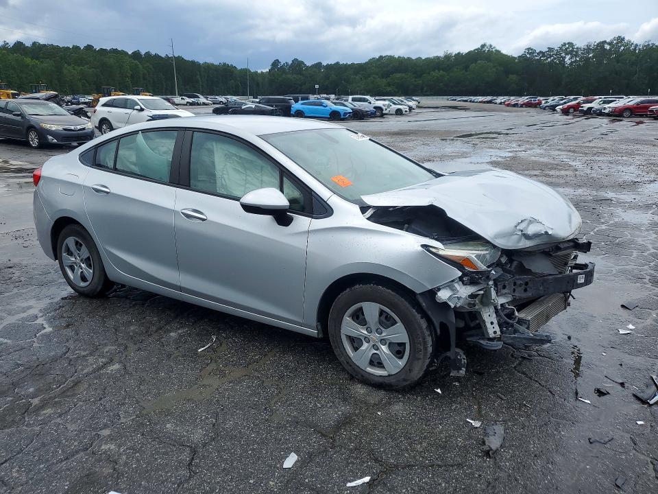 Продаж на аукціоні авто 2018 Chevrolet Cruze, vin: 1G1BC5SM7J7141274, номер лоту: 57662366