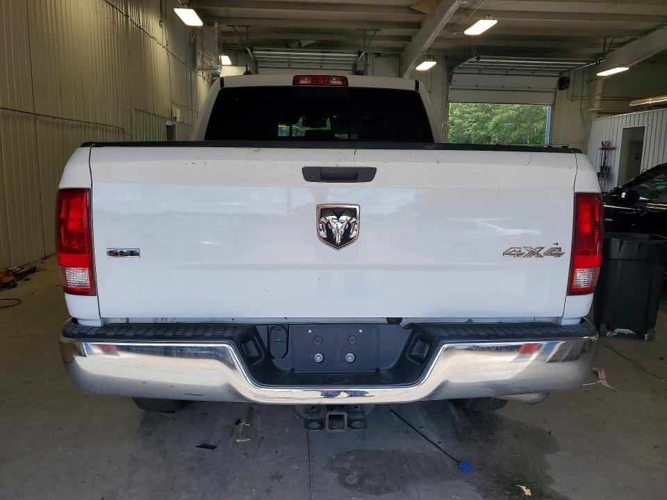 58116806 :رقم المزاد ، 1C6RR7LT8KS582195 vin ، 2019 Ram 1500 Classic مزاد بيع
