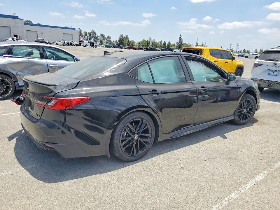 2026 Toyota Camry მანქანა იყიდება აუქციონზე, vin: 4T1DAACK0TU677348, აუქციონის ნომერი: 57279806