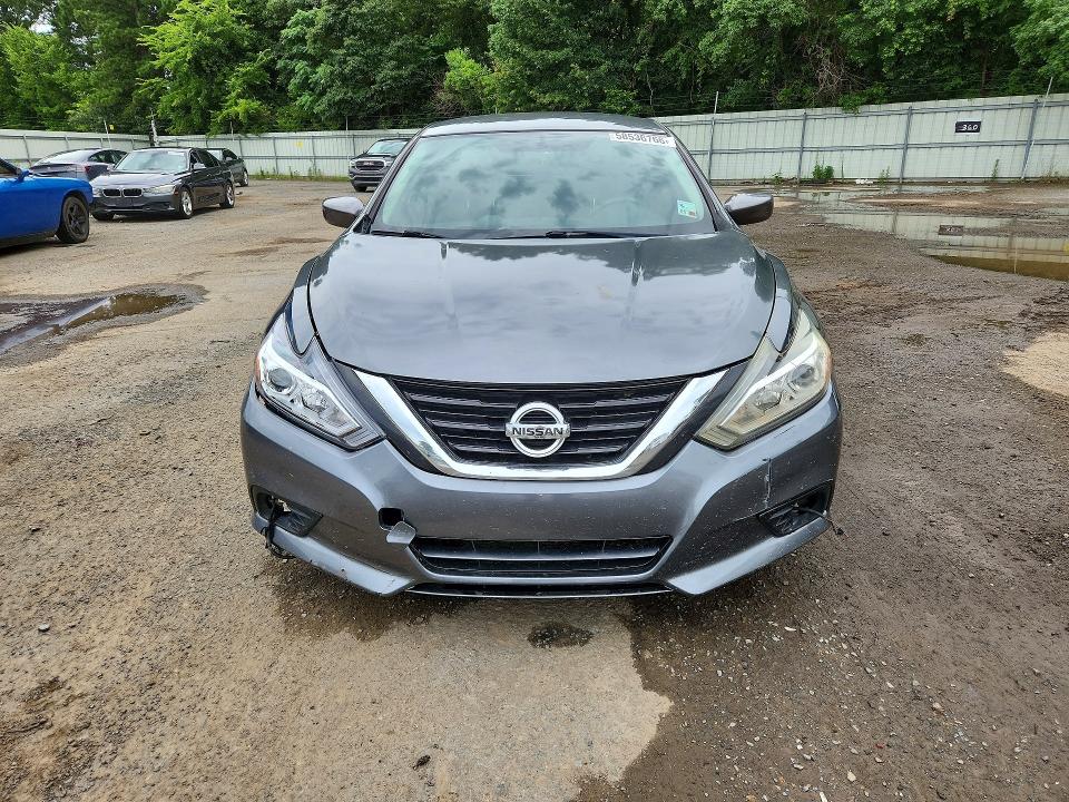 58536766 :رقم المزاد ، 1N4AL3AP7JC248261 vin ، 2018 Nissan Altima مزاد بيع