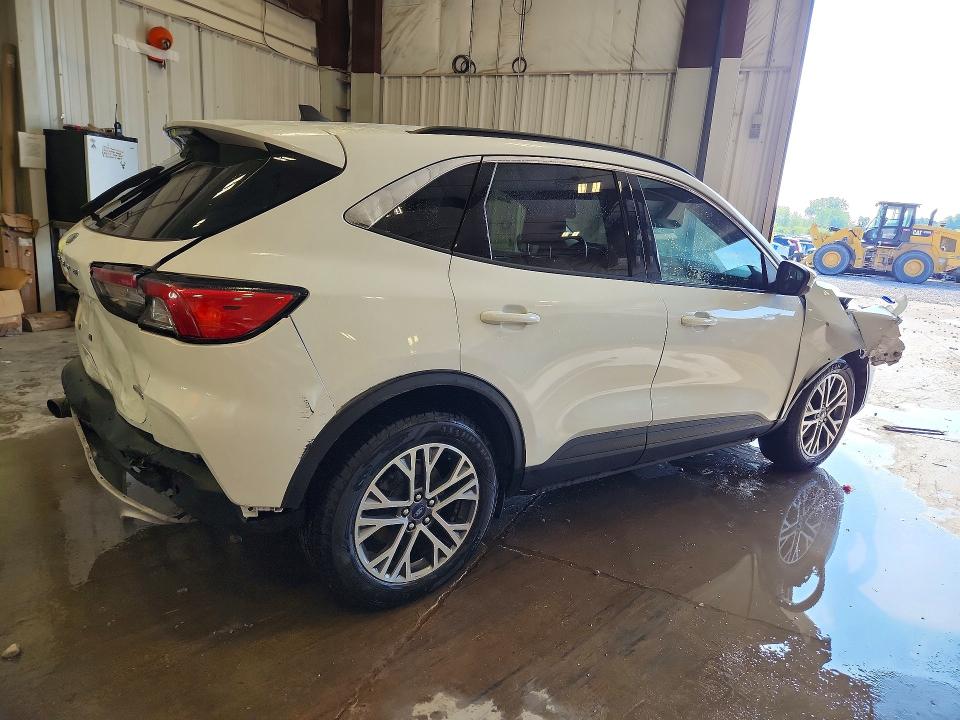 Продажа на аукционе авто 2020 Ford Escape, vin: 1FMCU9H6XLUB32528, номер лота: 59010136