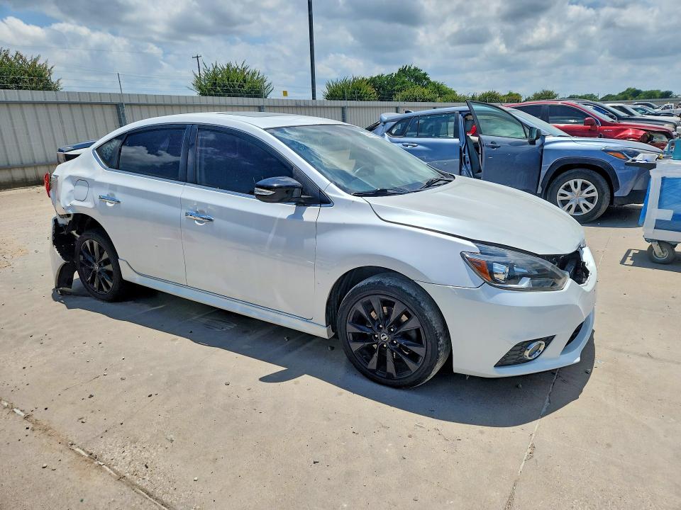 2017 Nissan Sentra მანქანა იყიდება აუქციონზე, vin: 3N1CB7AP6HY327387, აუქციონის ნომერი: 56432506
