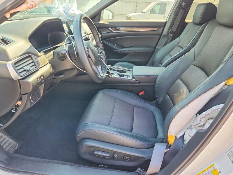 Продажа на аукционе авто 2019 Honda Accord, vin: 1HGCV1F38KA081639, номер лота: 58123886