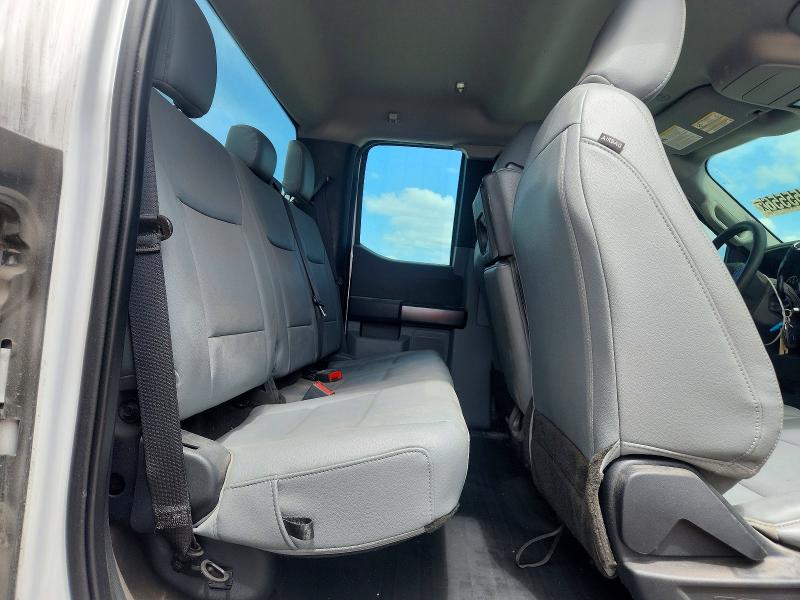 56455556 :رقم المزاد ، 1FTEX1CB9NKD64109 vin ، 2022 Ford F150 مزاد بيع