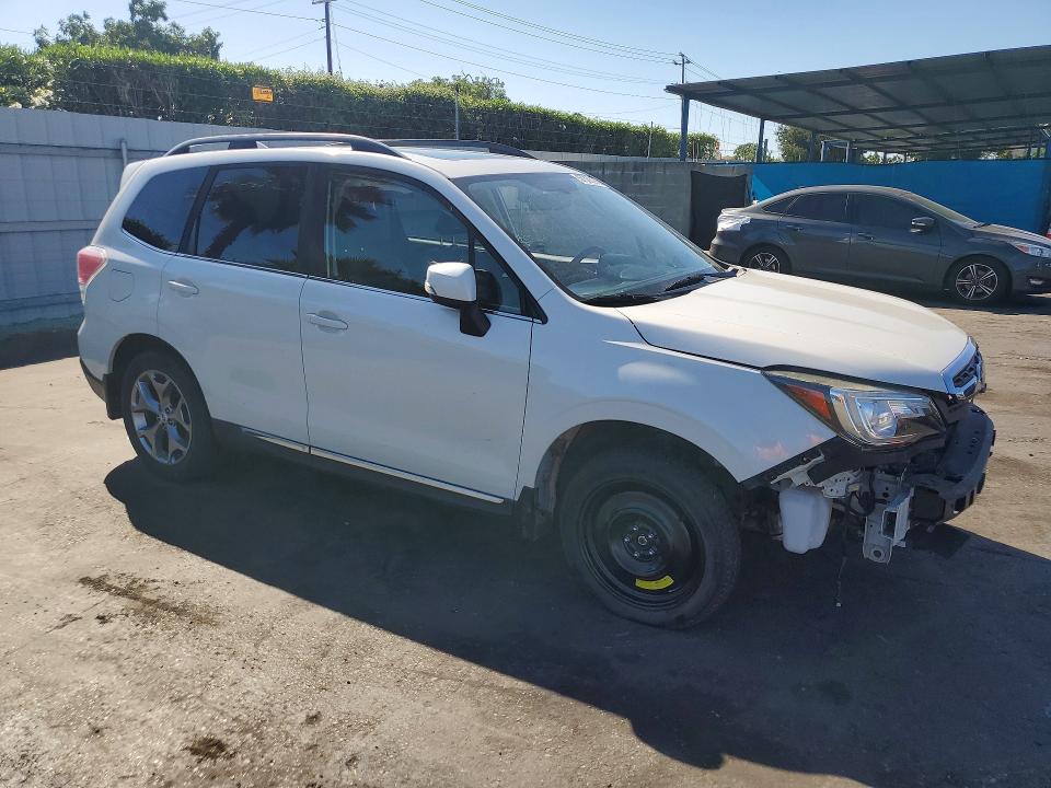 Продажа на аукционе авто 2017 Subaru Forester, vin: JF2SJATC6HH418384, номер лота: 57392096