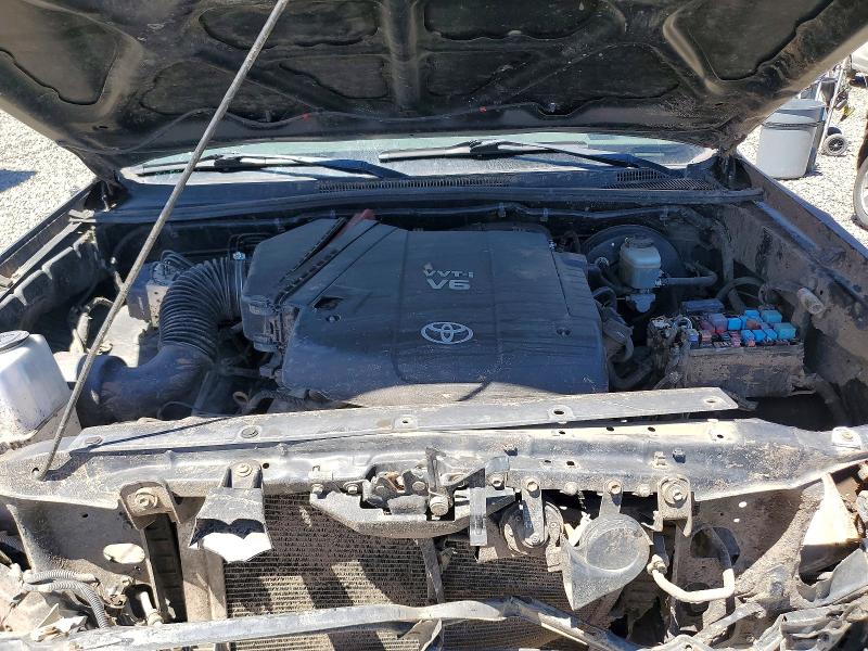 55607296 :رقم المزاد ، 5TEUU42N45Z026954 vin ، 2005 Toyota Tacoma مزاد بيع
