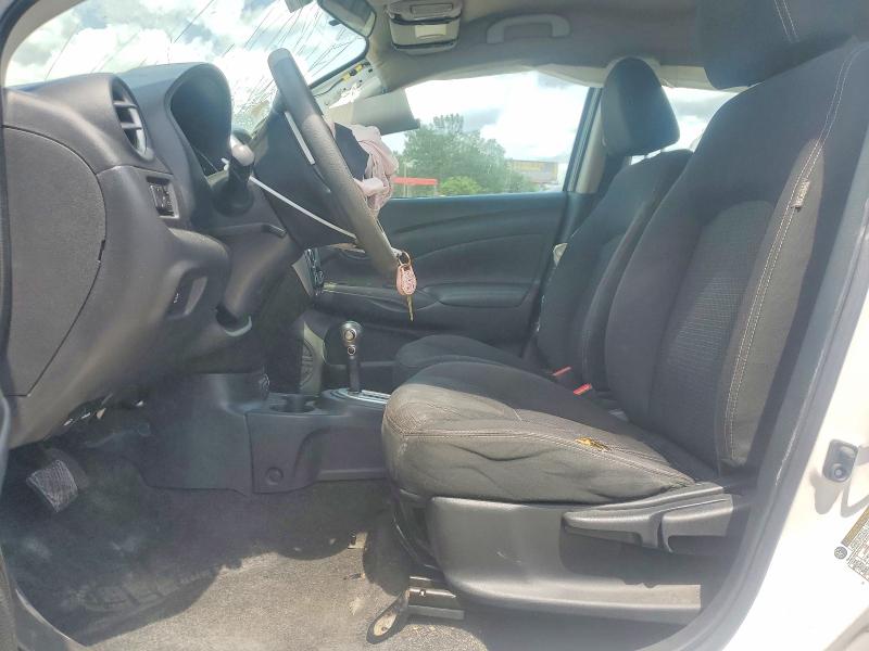 56872166 :رقم المزاد ، 3N1CN7AP5HK412988 vin ، 2017 Nissan Versa مزاد بيع