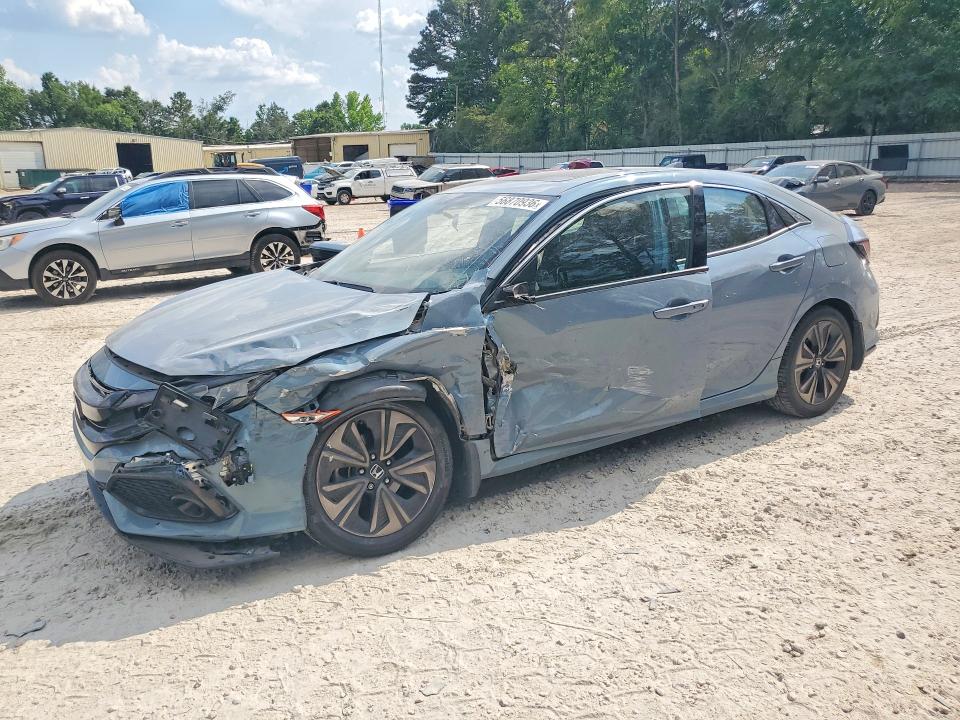 Auction sale of the 2018 Honda Civic, vin: SHHFK7H53JU211837, lot number: 56870936