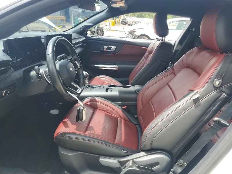 57500246 :رقم المزاد ، 1FA6P8CF8R5411396 vin ، 2024 Ford Mustang مزاد بيع