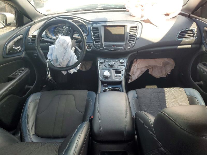 59114206 :رقم المزاد ، 1C3CCCDG4FN673905 vin ، 2015 Chrysler 200 مزاد بيع