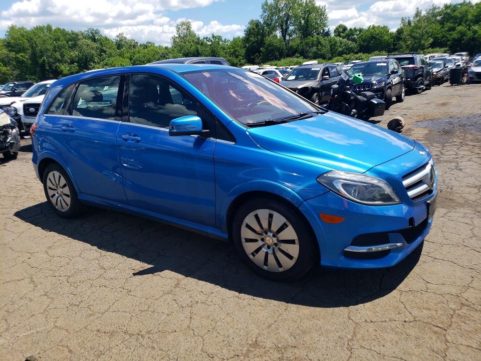 57335776 :رقم المزاد ، WDDVP9AB5FJ004527 vin ، 2015 Mercedes-benz B مزاد بيع