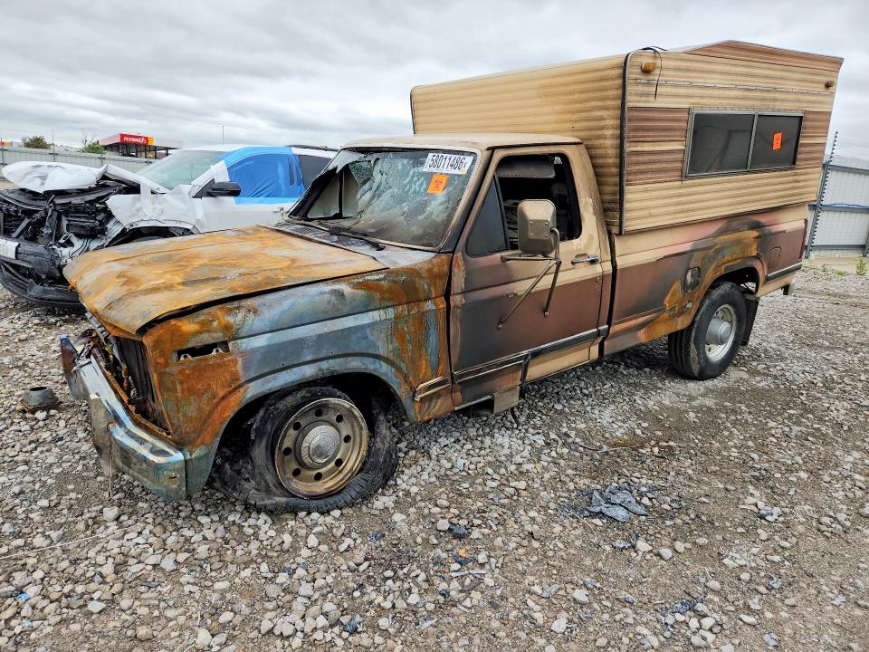 58011486 :رقم المزاد ، 1FTHF25L9FKA94554 vin ، 1985 Ford F250 مزاد بيع
